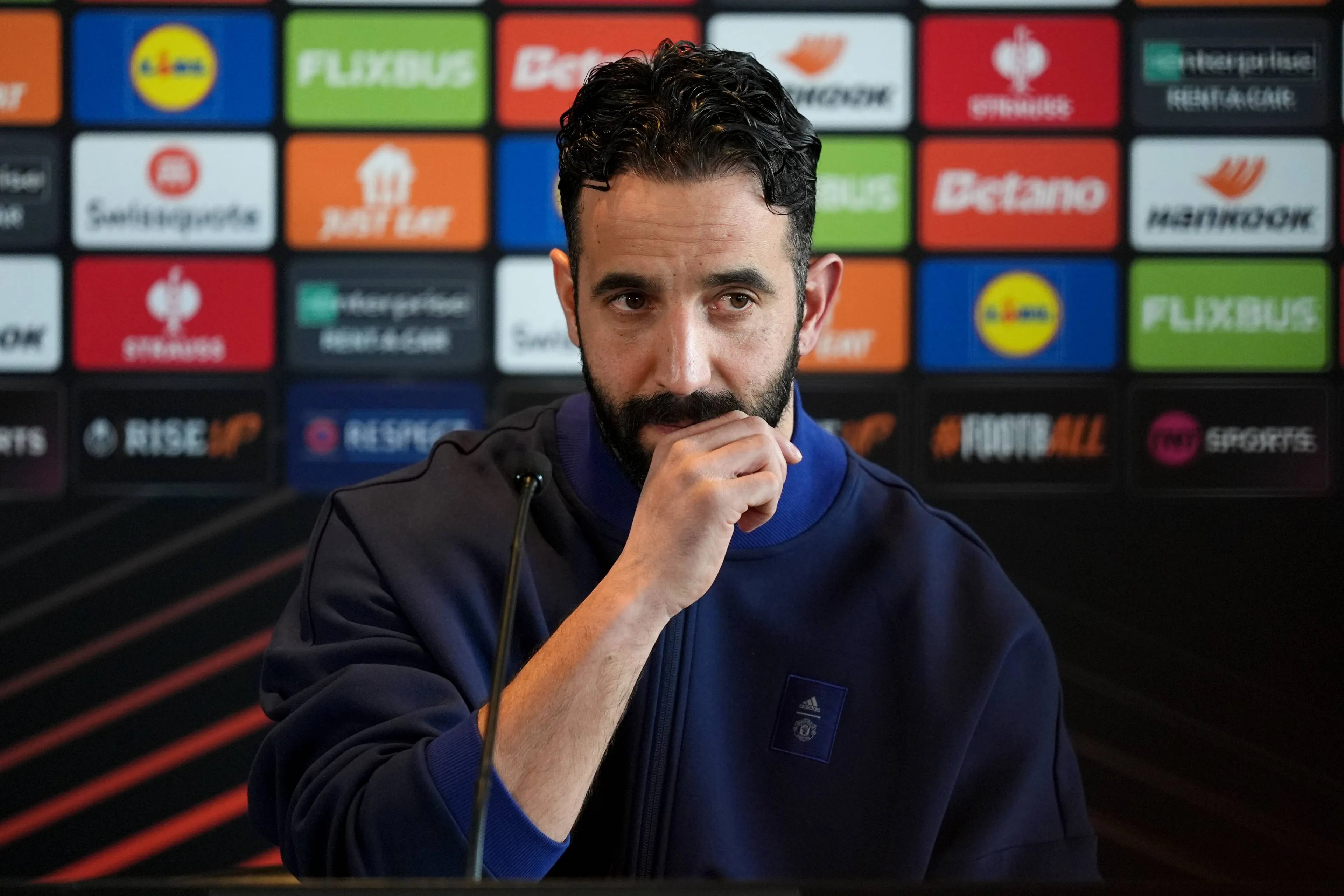 Trainer Manchester United reageert op markant interview over 'overbetaalde' spelers: 'Hij was daar eerlijk in'
