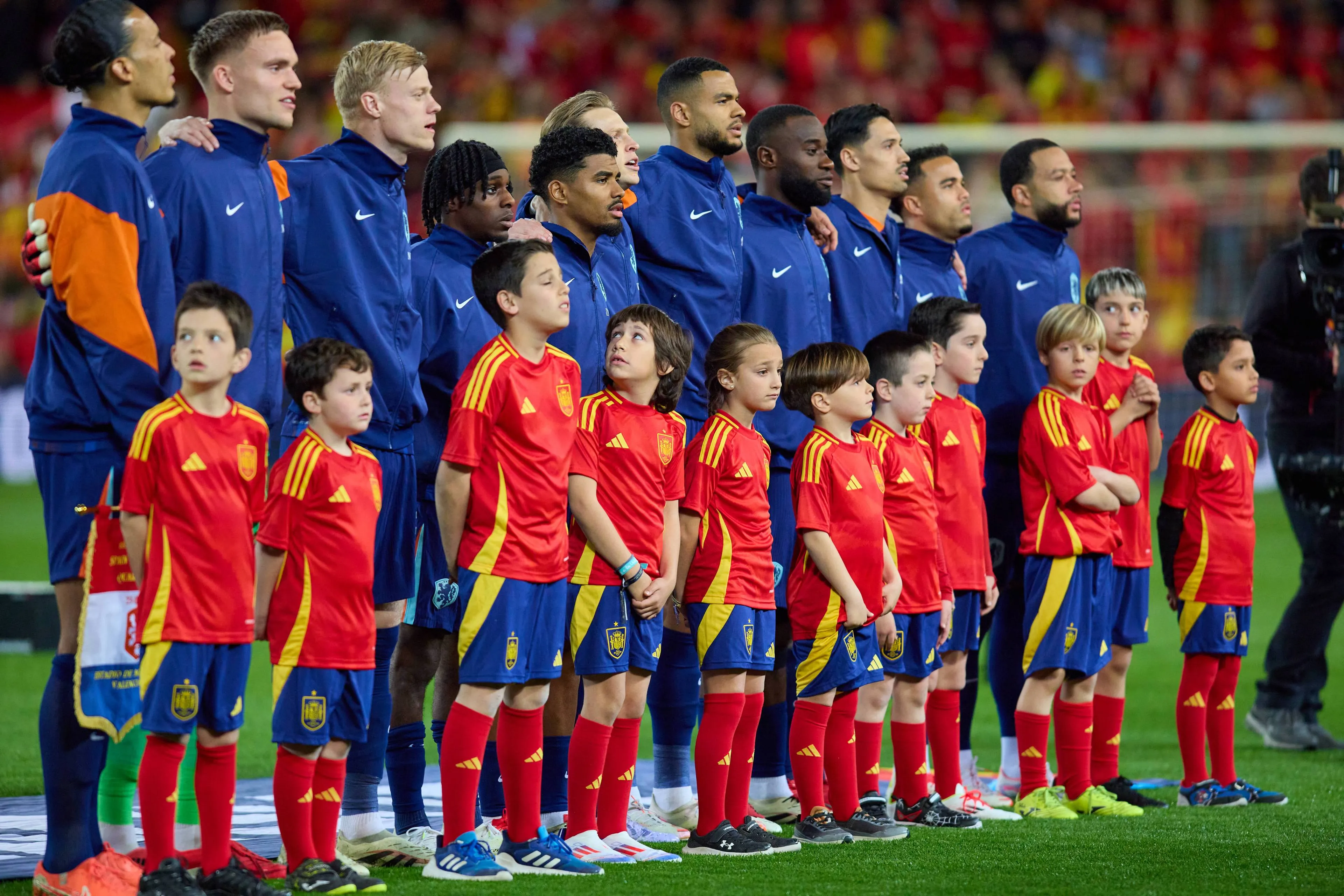 FC Barcelona heeft nadrukkelijke interesse in Nederlander na tweeluik met Spanje