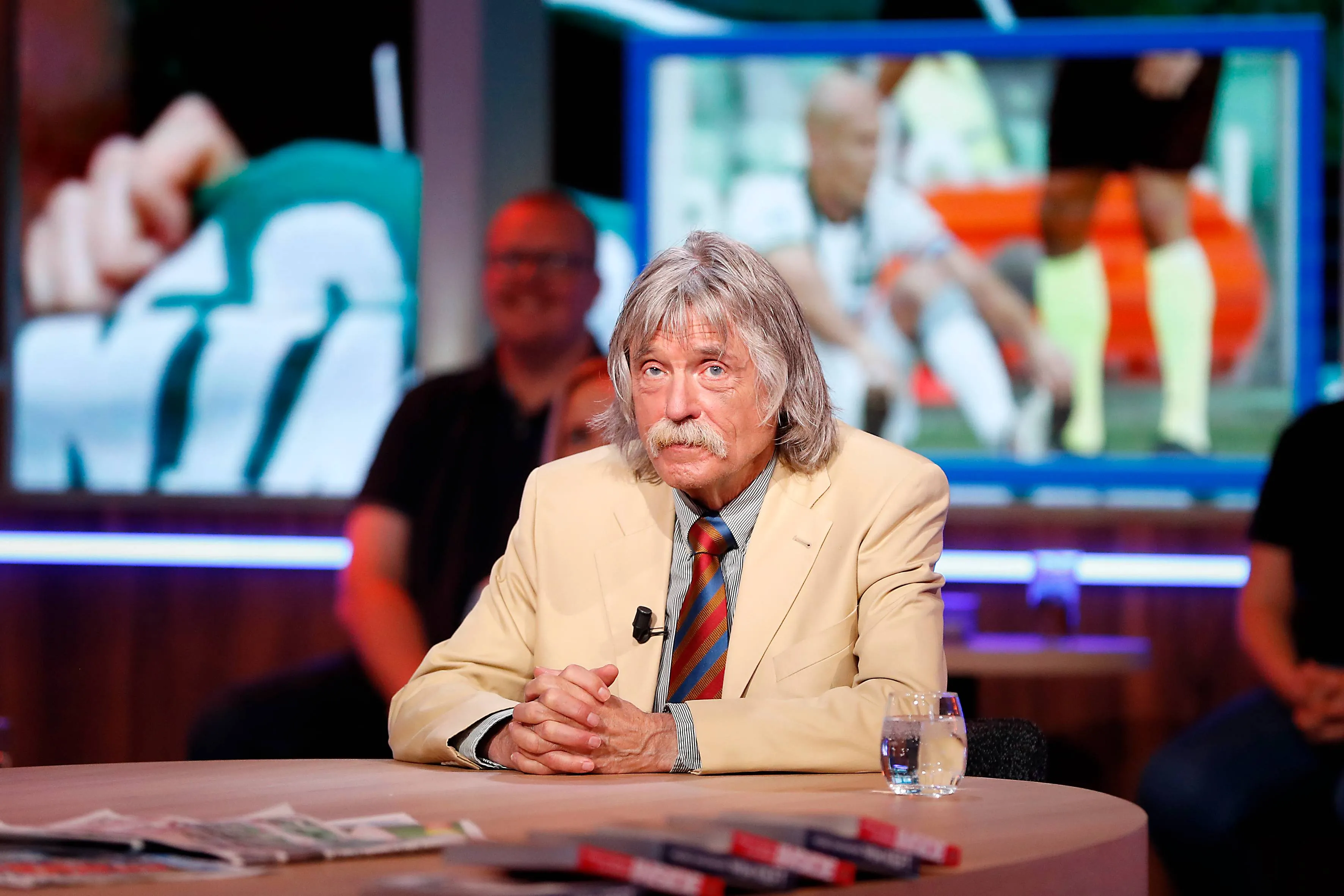 Johan Derksen ziet Eredivisie-club geweldige keus maken met Mark van Bommel