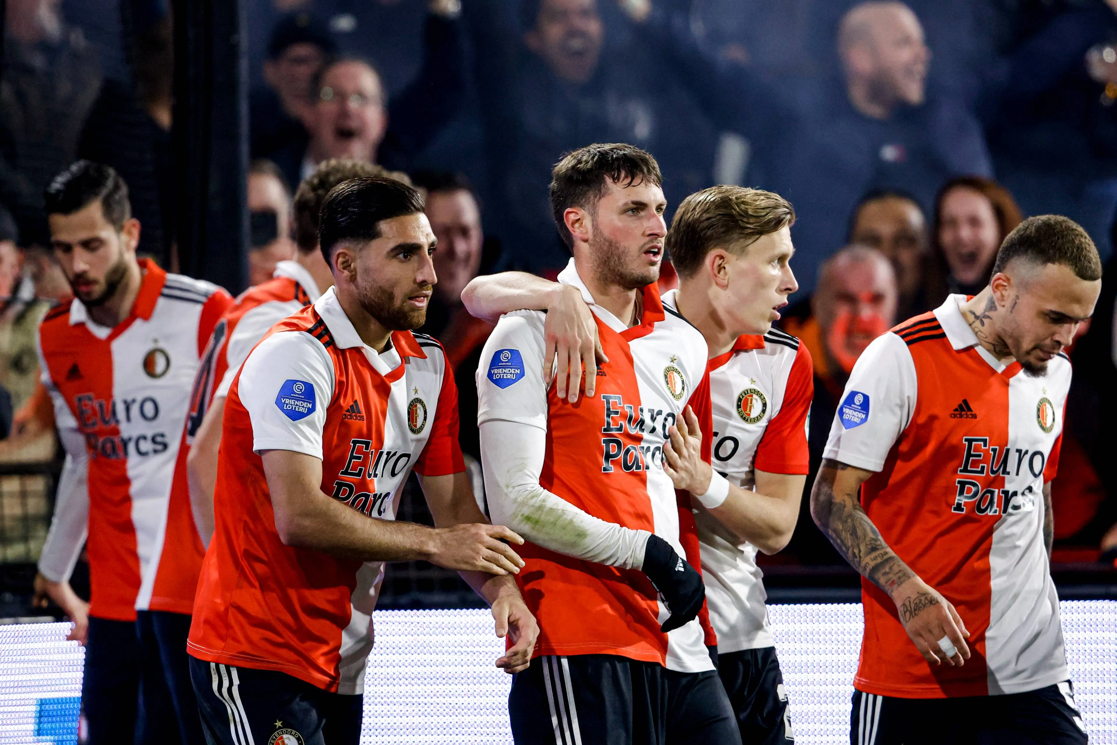 Feyenoord gaat miljoenen cashen dankzij sterke prestaties Italiaanse club
