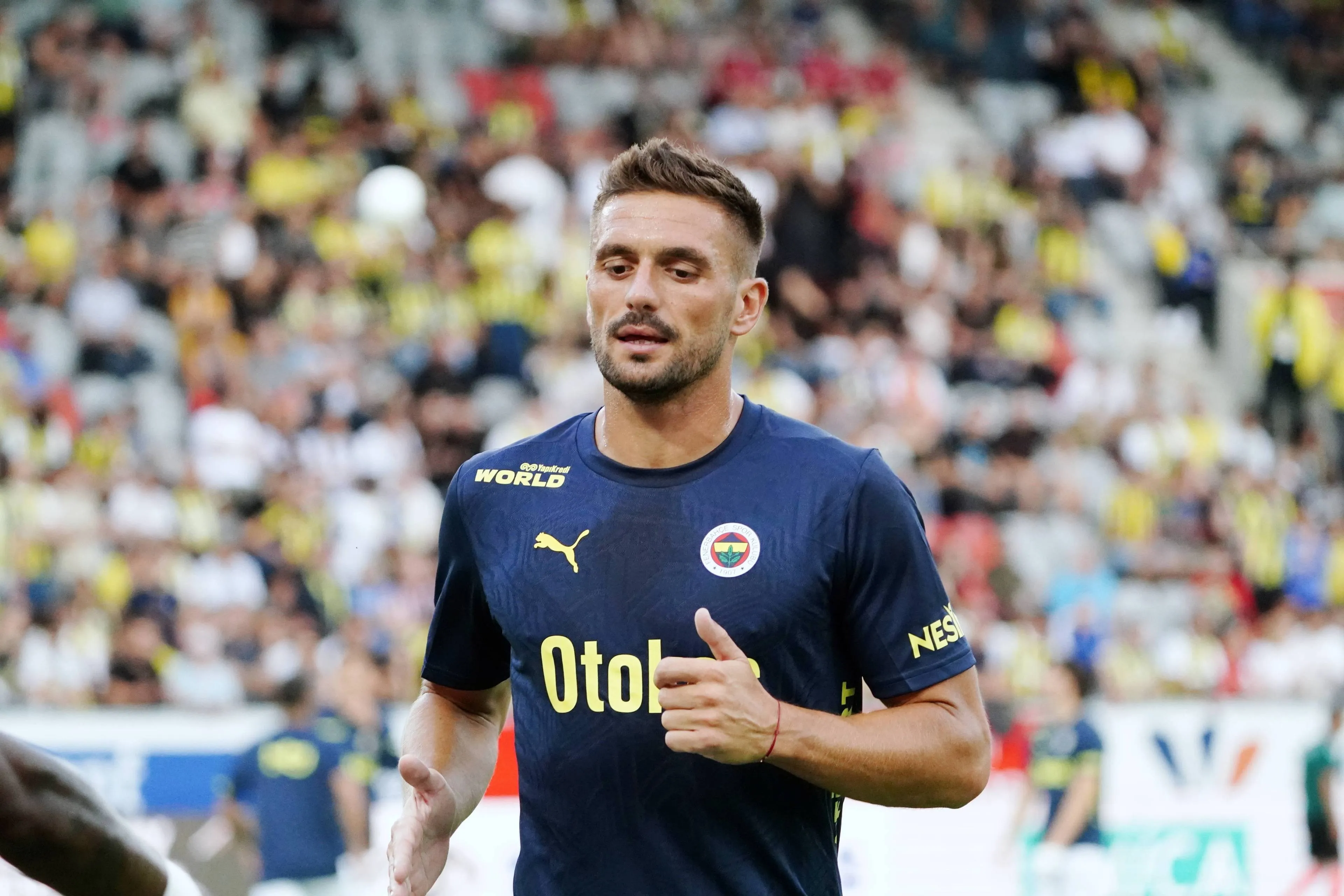 'Fenerbahçe wilde Tadic uit selectie zetten na contact met Ajax'