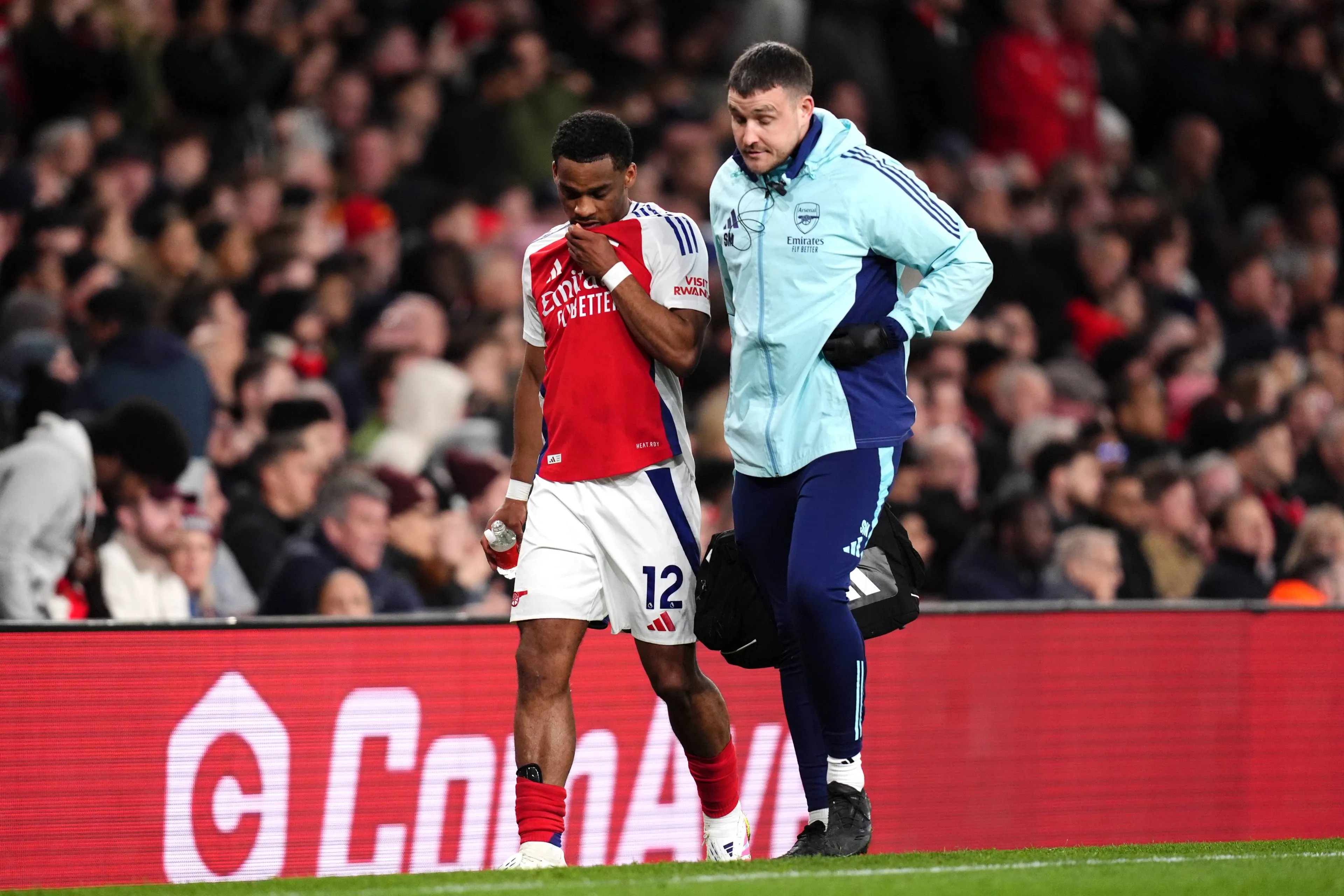 Blessure van Jurriën Timber zorgt voor hoofdpijndossier bij Arsenal vlak voor ontmoeting met Real Madrid