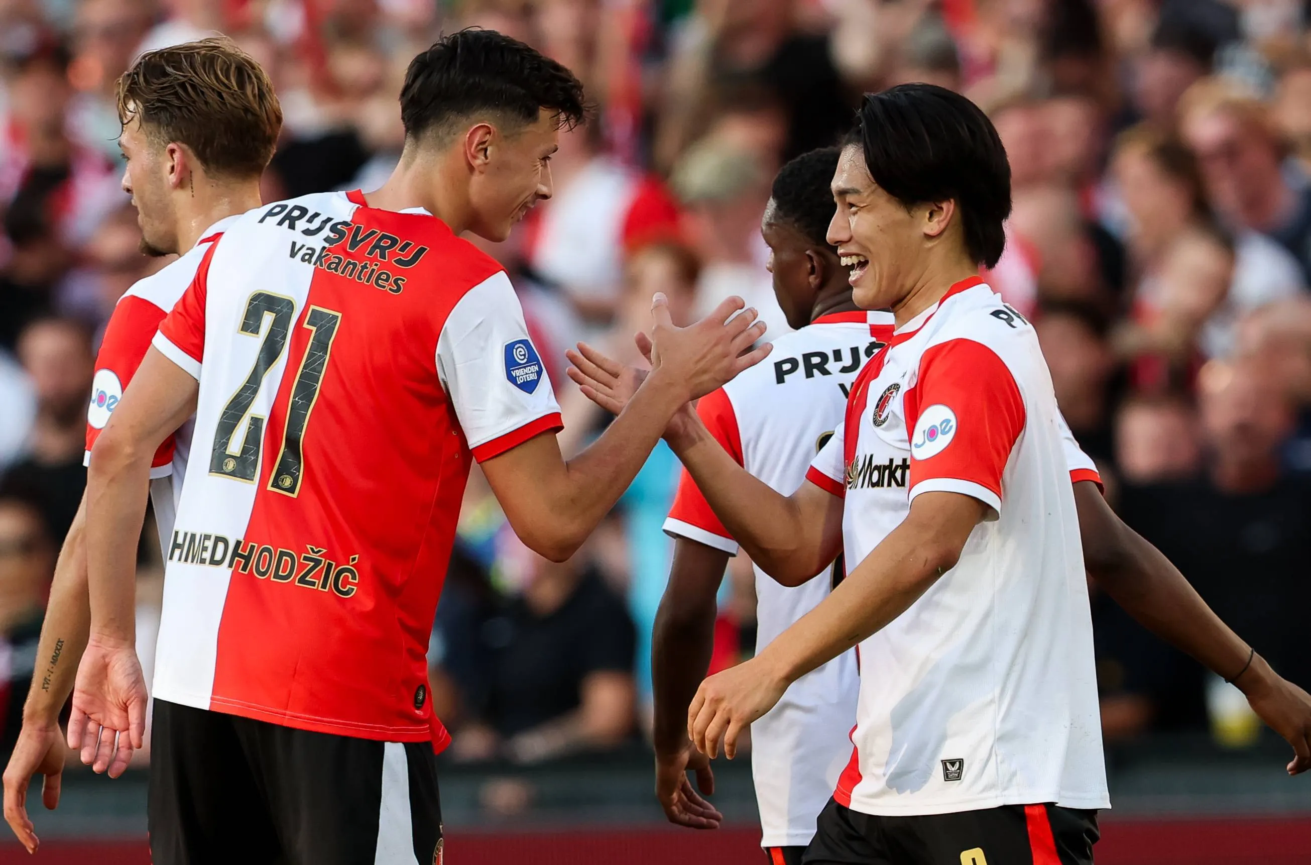 Feyenoord-aanwinst over bliksemtransfer: 'Taal van voetbal is overal hetzelfde'
