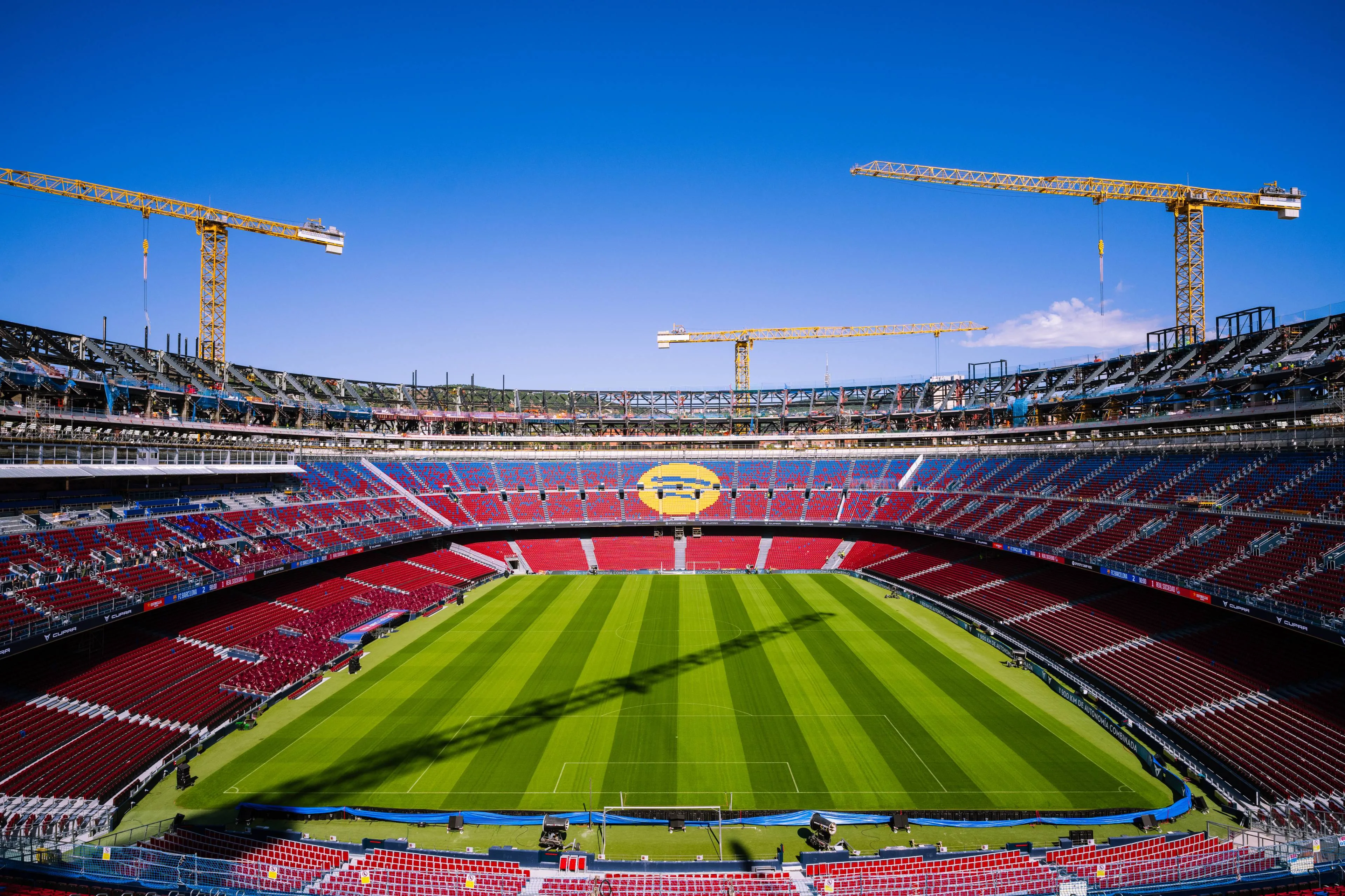 FC Barcelona in de portemonnee geraakt door gemeentebesluit: komende tijd nog in het Olympisch Stadion