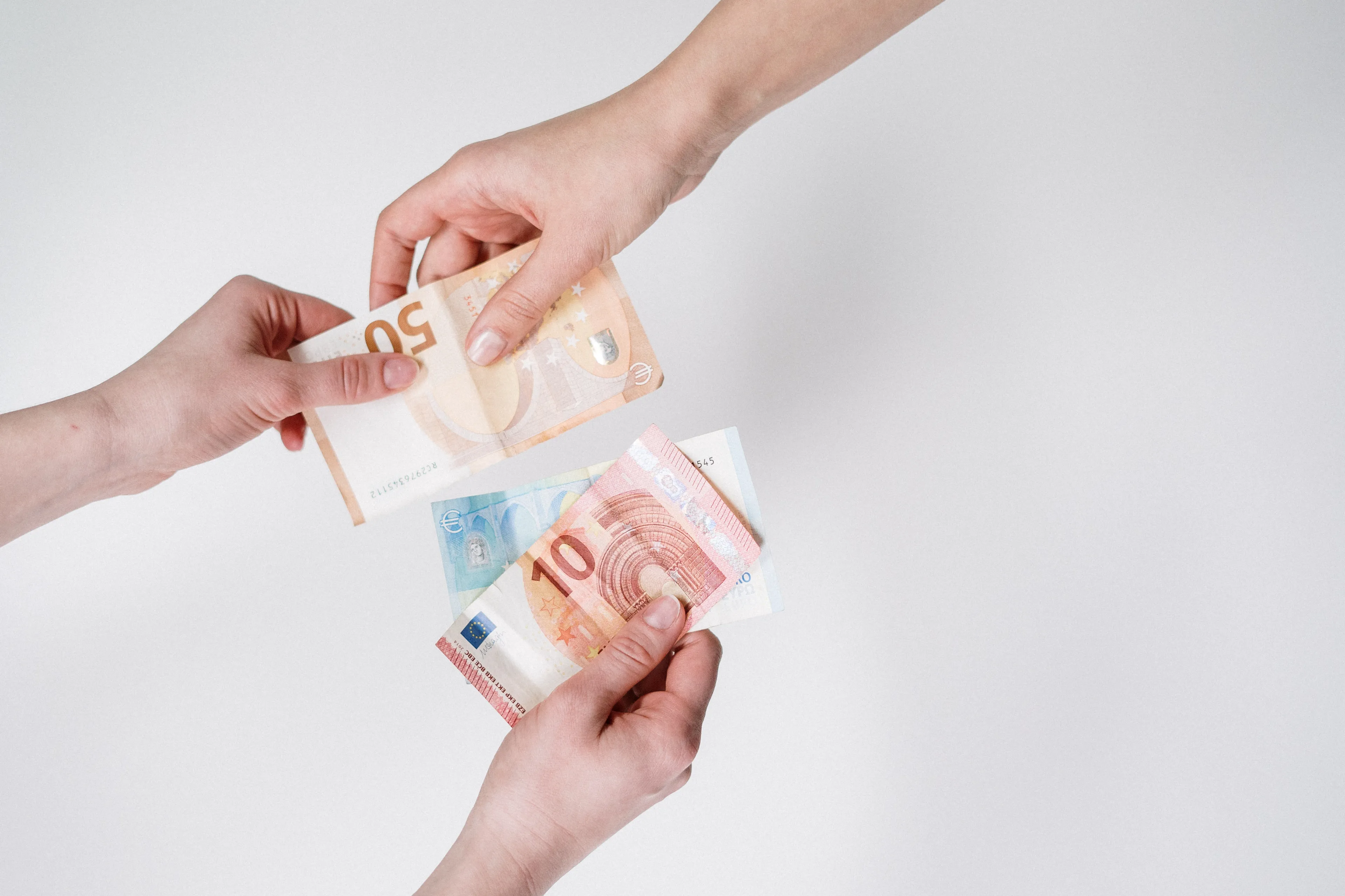 Krap bij kas? Dit zijn 10 manieren om wat extra geld bij te verdienen
