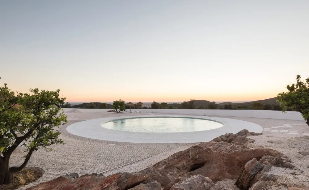 Deze plek in Portugal zorgt voor een onvergetelijke vakantie