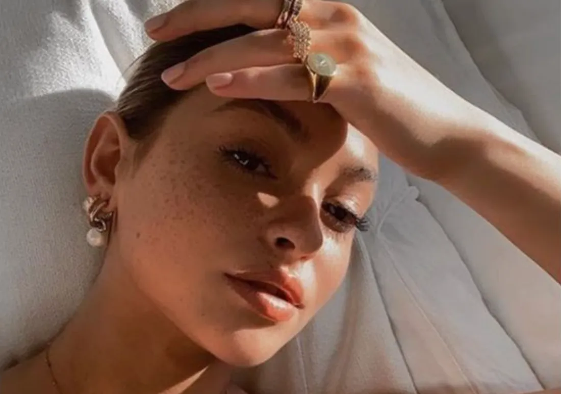 Life hack! Op deze manieren combineer je zonnebrand en make-up