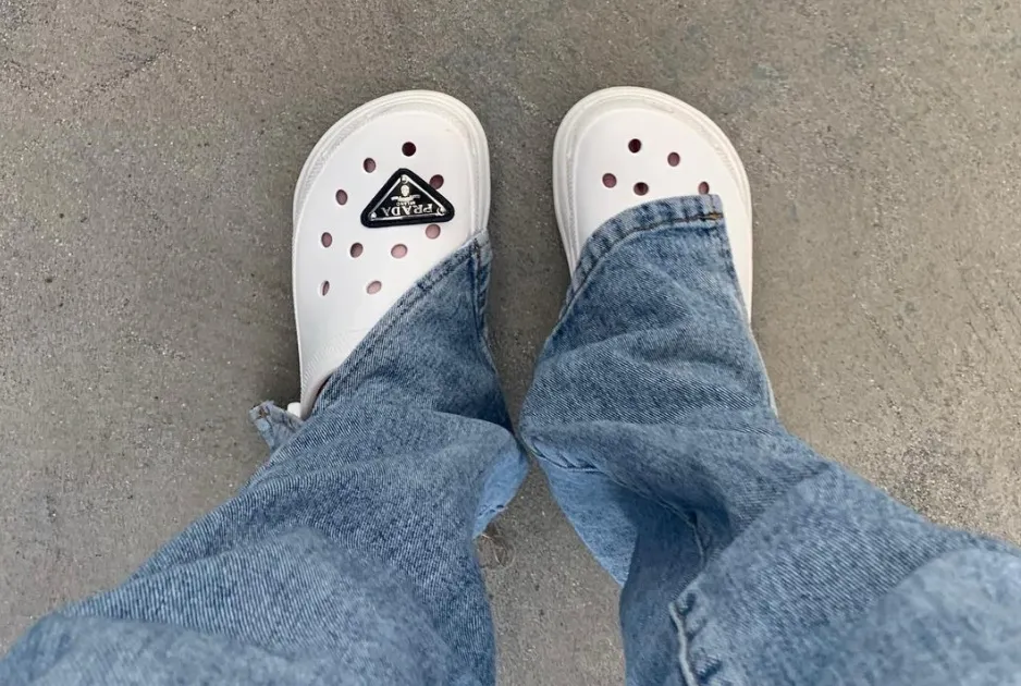 Hoe style je Crocs? Dit zijn de leukste outfits