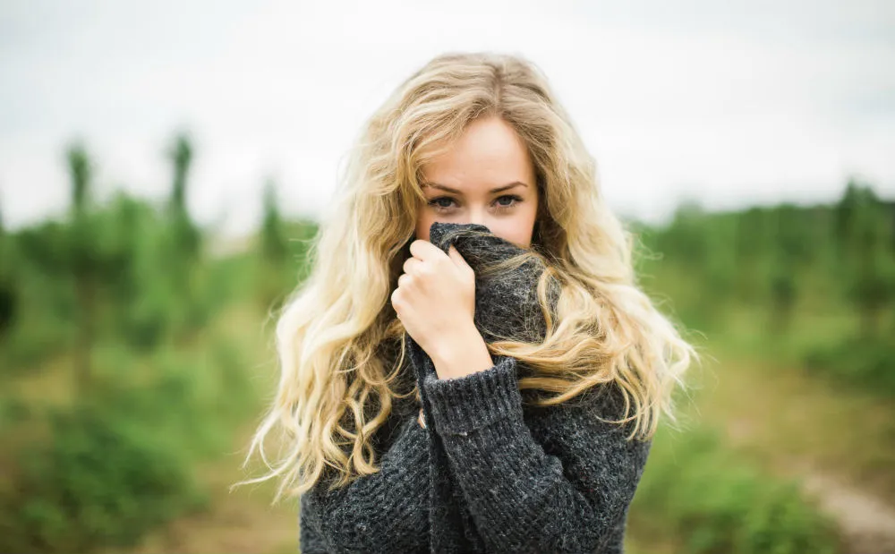 De ideale sweaters die je warm houden met dit sombere weer