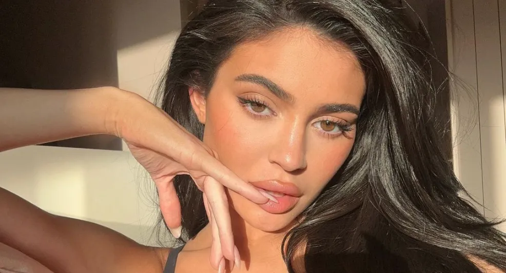 In onze Kylie Jenner era: lipfillers zijn verleden tijd met deze lip plumper