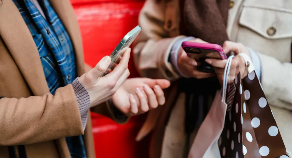 Moeite met het wegleggen van je mobiel? Wij geven je praktische tips