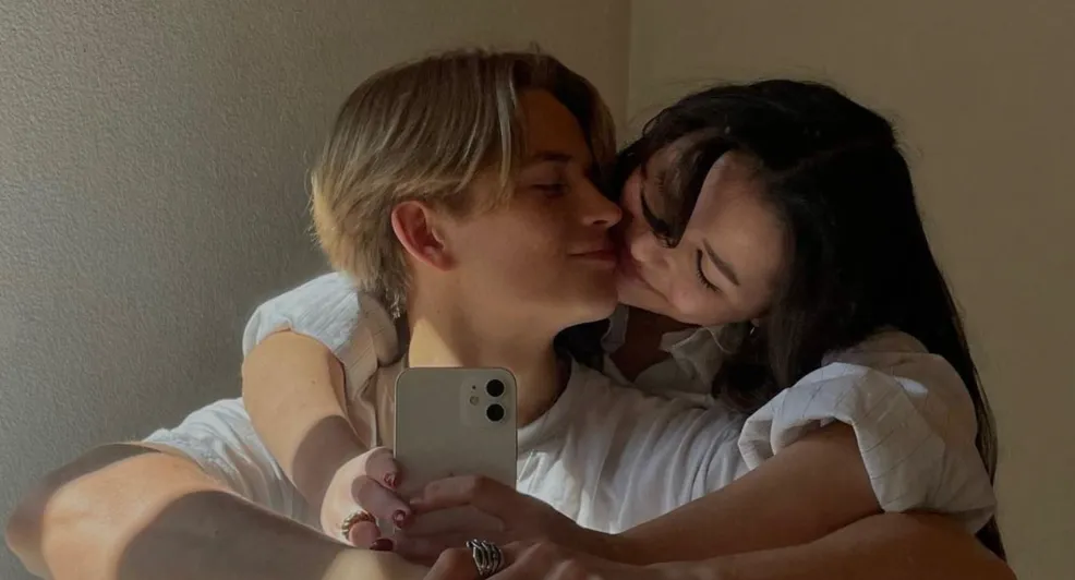 Lentekriebels? Dit zijn de beste appjes die je naar je crush kan sturen