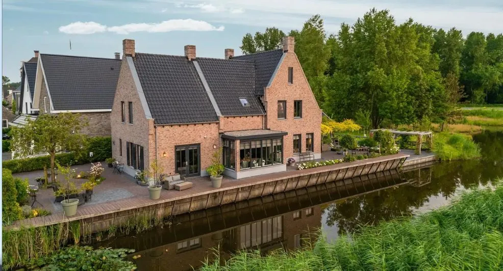 Binnenkijker: Kopen Zonder Kijken Alex verkoopt zijn huis in Almere