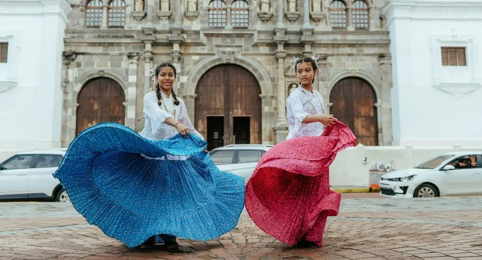 Lekker het weekend in: Spaanse rugbyspeler danst flamenco en verovert harten