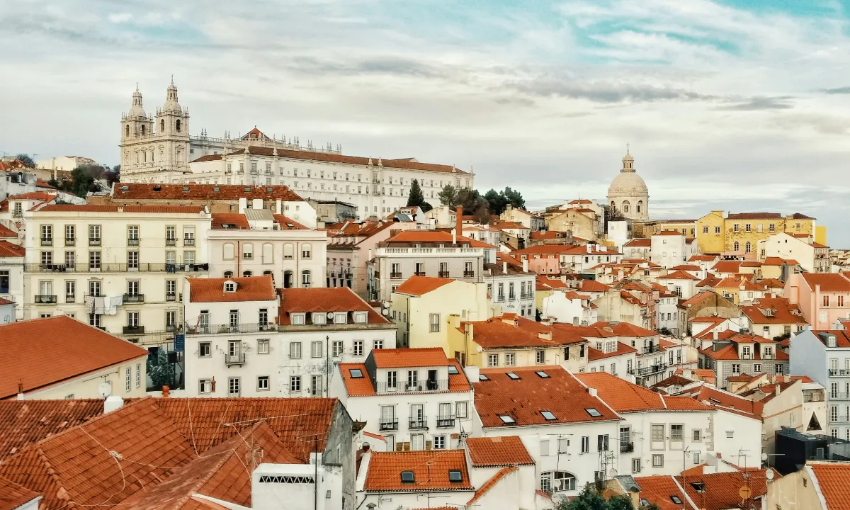 Nazomeren in Portugal: déze goedkope en leuke bestemming is een aanrader