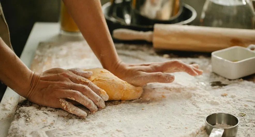 Marije (54): "Ik liet mijn stressvolle leven achter en begon een bakkerij in Spanje"