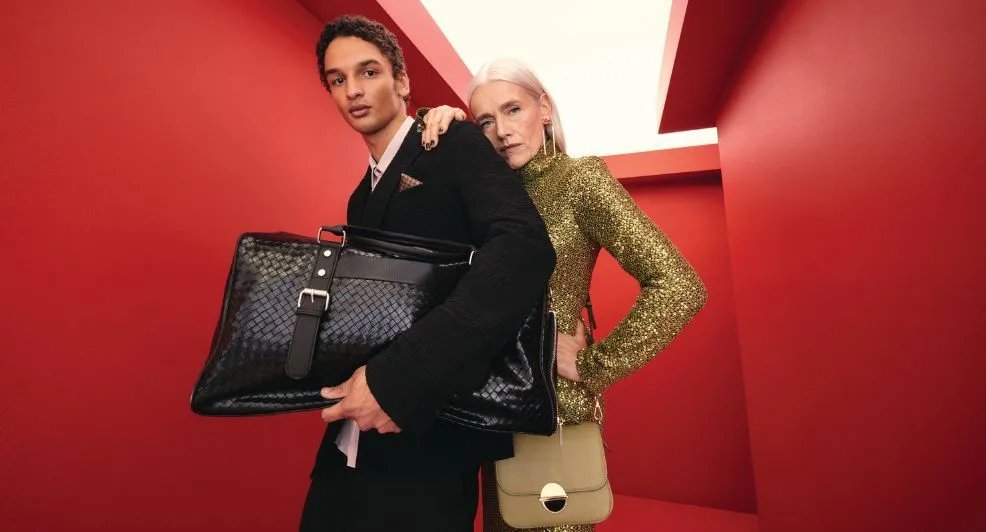 Kerst zonder stress? Híer scoor je de perfecte outfit en de mooiste cadeaus
