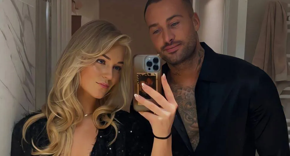 dave roelvink zet tatoeage voor marijn kuipers