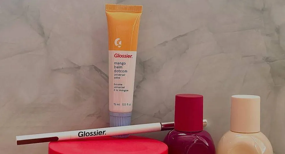 glossier nu bij tk maxx