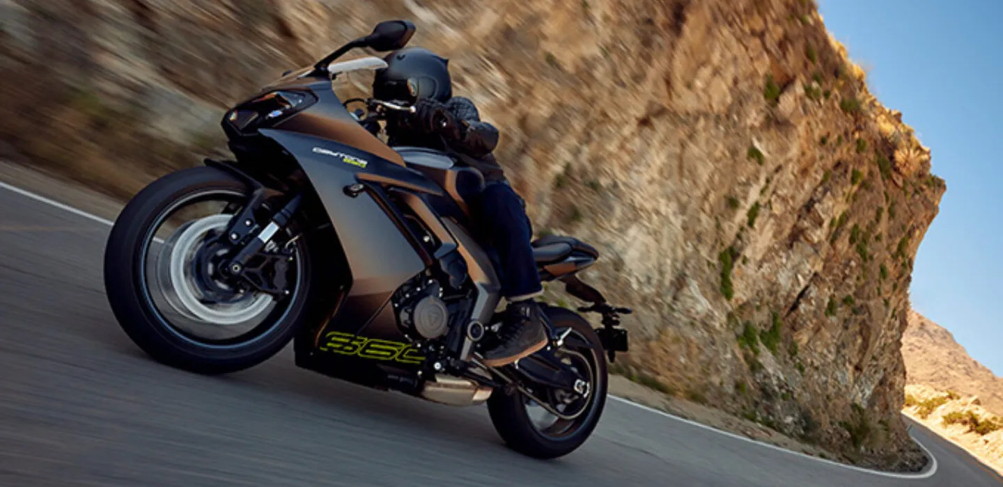 2024 triumph daytona 660 2 1440x960 1