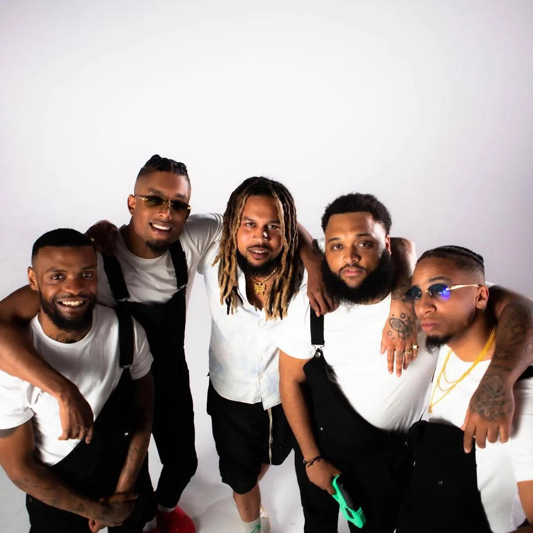 Eargasm #5: Crazy collab van Bokoesam en Broederliefde en buitenaardse single van Coldplay