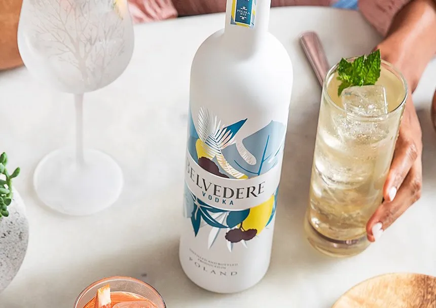 Genieten in optima forma met de nieuwe Belvedere Summer Bay vodka