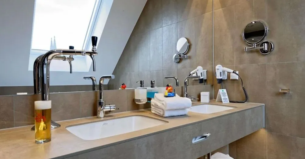 In dit hotel heb je je eigen biertap in je hotelkamer