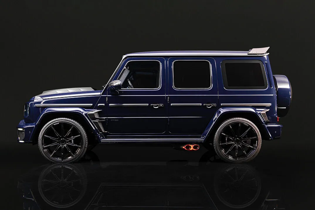 brabus 900 deep blue 0 hero 1074x716 1