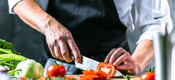 Koken met karakter: een duik in de wereld van 7 beroemde Nederlandse chefs