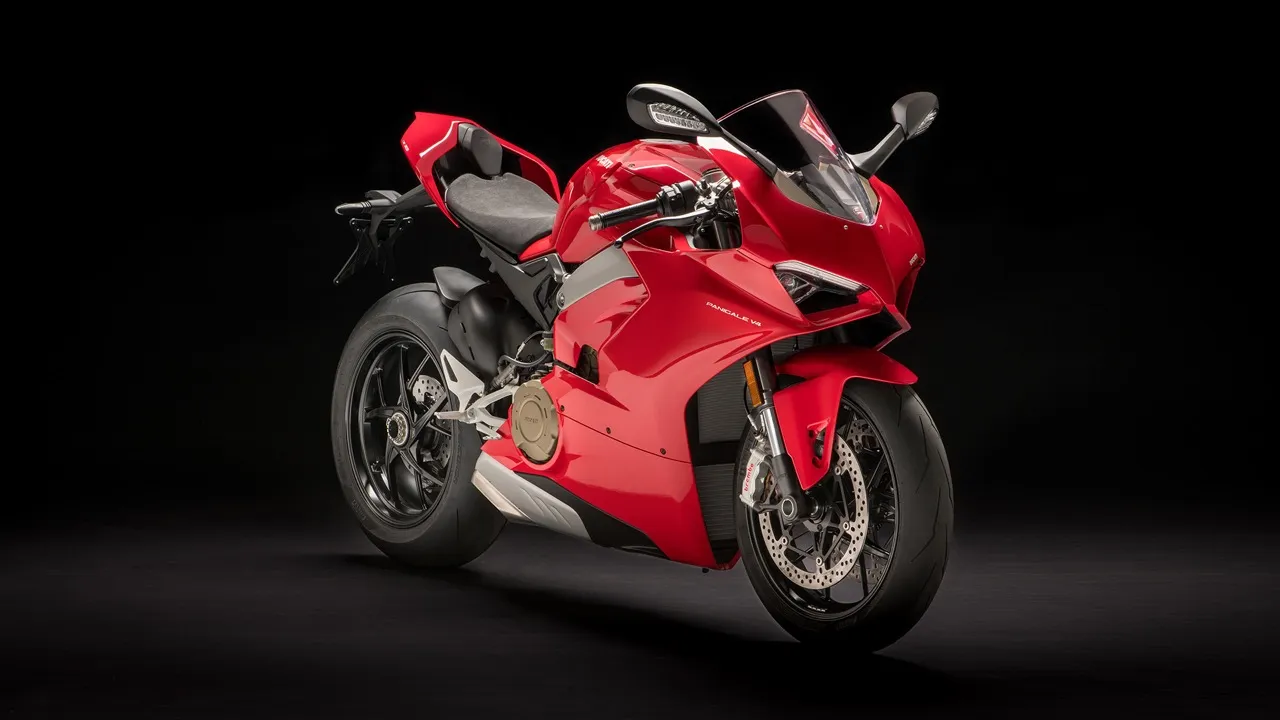 ducati panigale v4 01