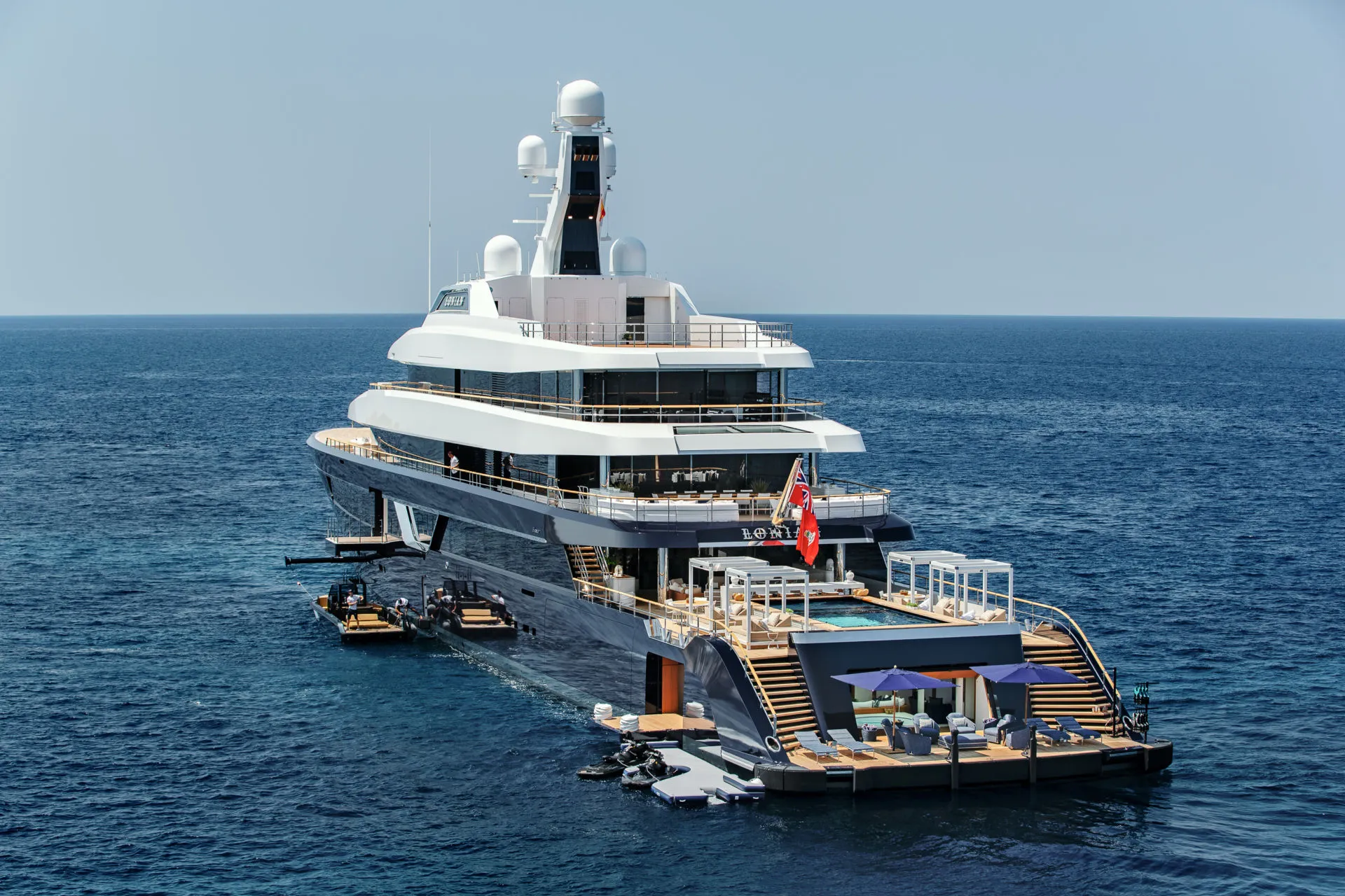 feadship lonian f 3580431e48aedf97dcedf972d1481942