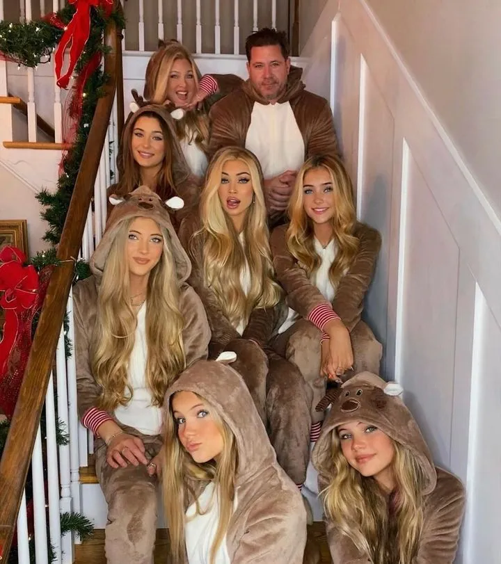 fhm kerstkaart familie rozmajzl