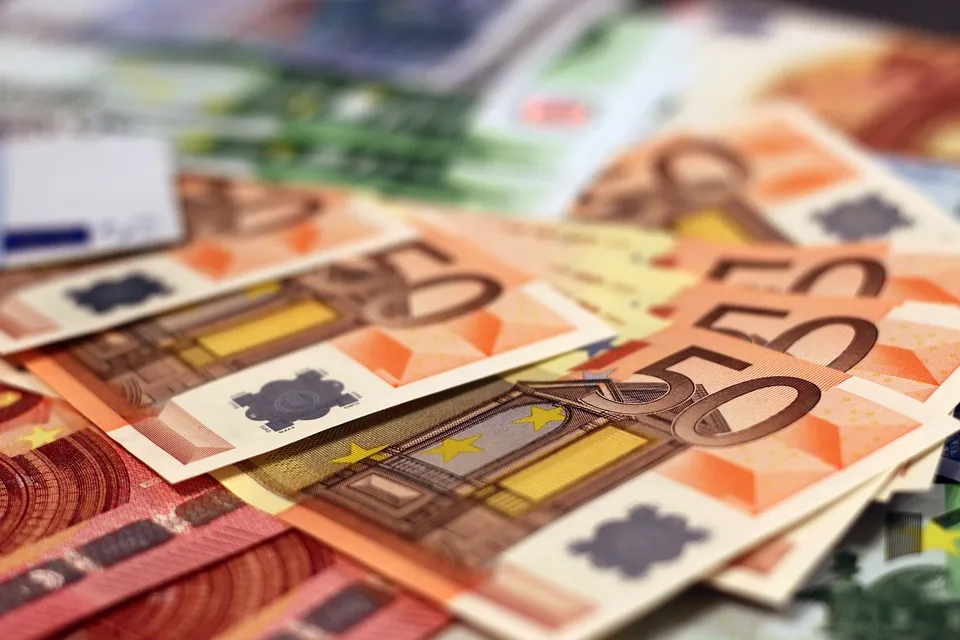 Bankmedewerker maakt bizarre blunder: 81 biljoen overgeboekt
