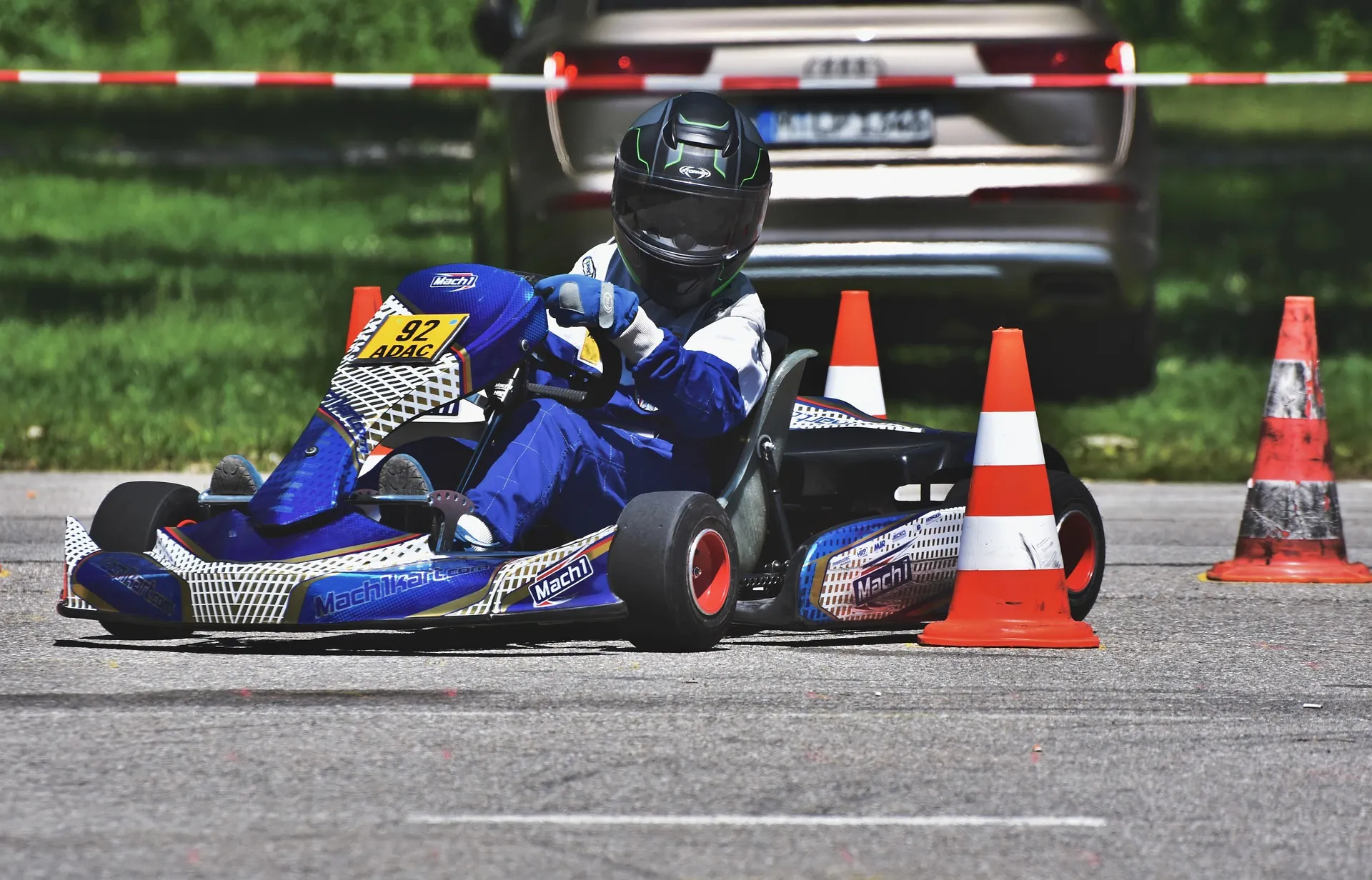 go kart g1e6565ade 1920