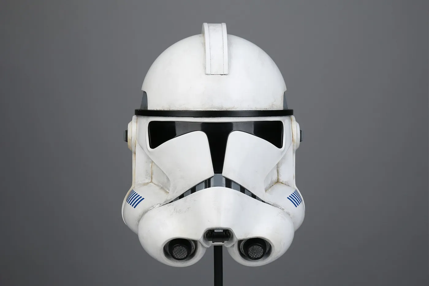 https hypebeastcom image 2022 05 denuo novo star wars clone trooper phase ii helmet release 01 1