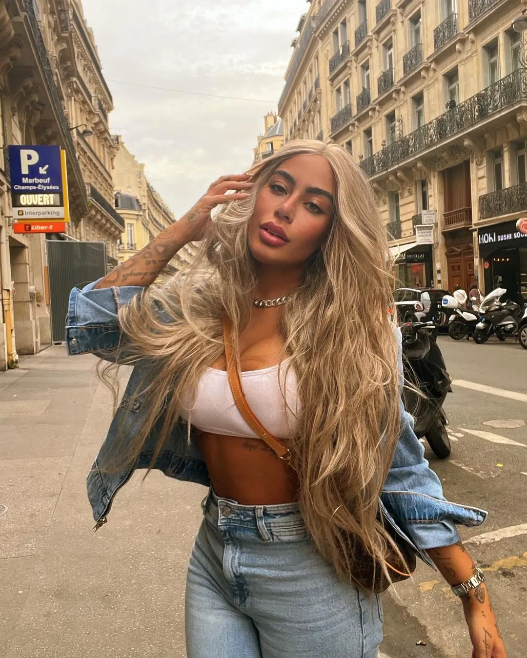 Maak kennis met Rafaella Santos, de schitterende zus van Neymar