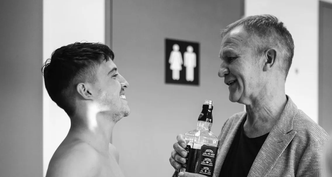 Lil Kleine gaat helemaal niet meer 'zo dik ouwe', laat zijn nieuwe docu zien