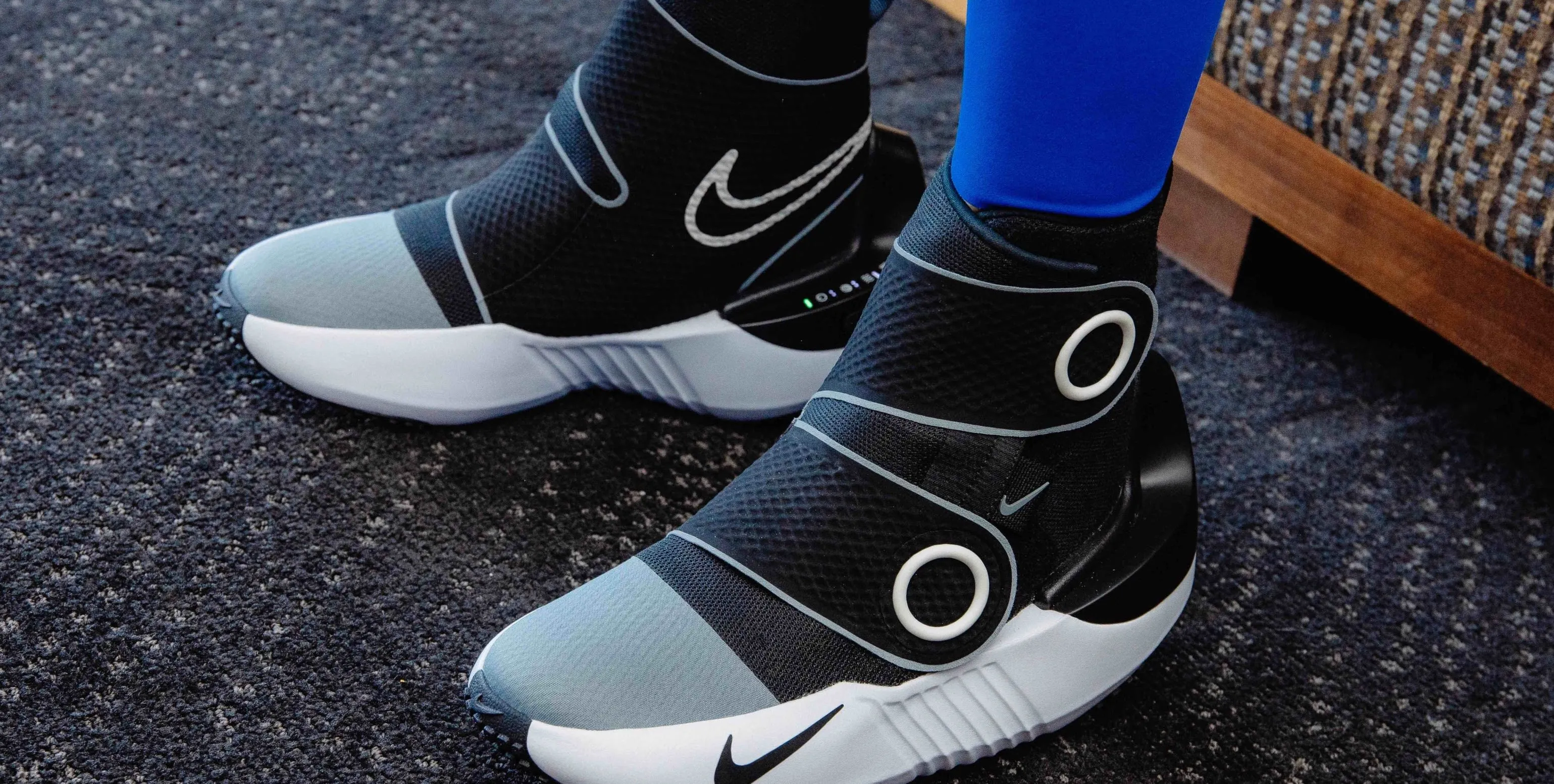 Hardlopen zal nooit meer hetzelfde zijn met de nieuwe technische schoen van Nike
