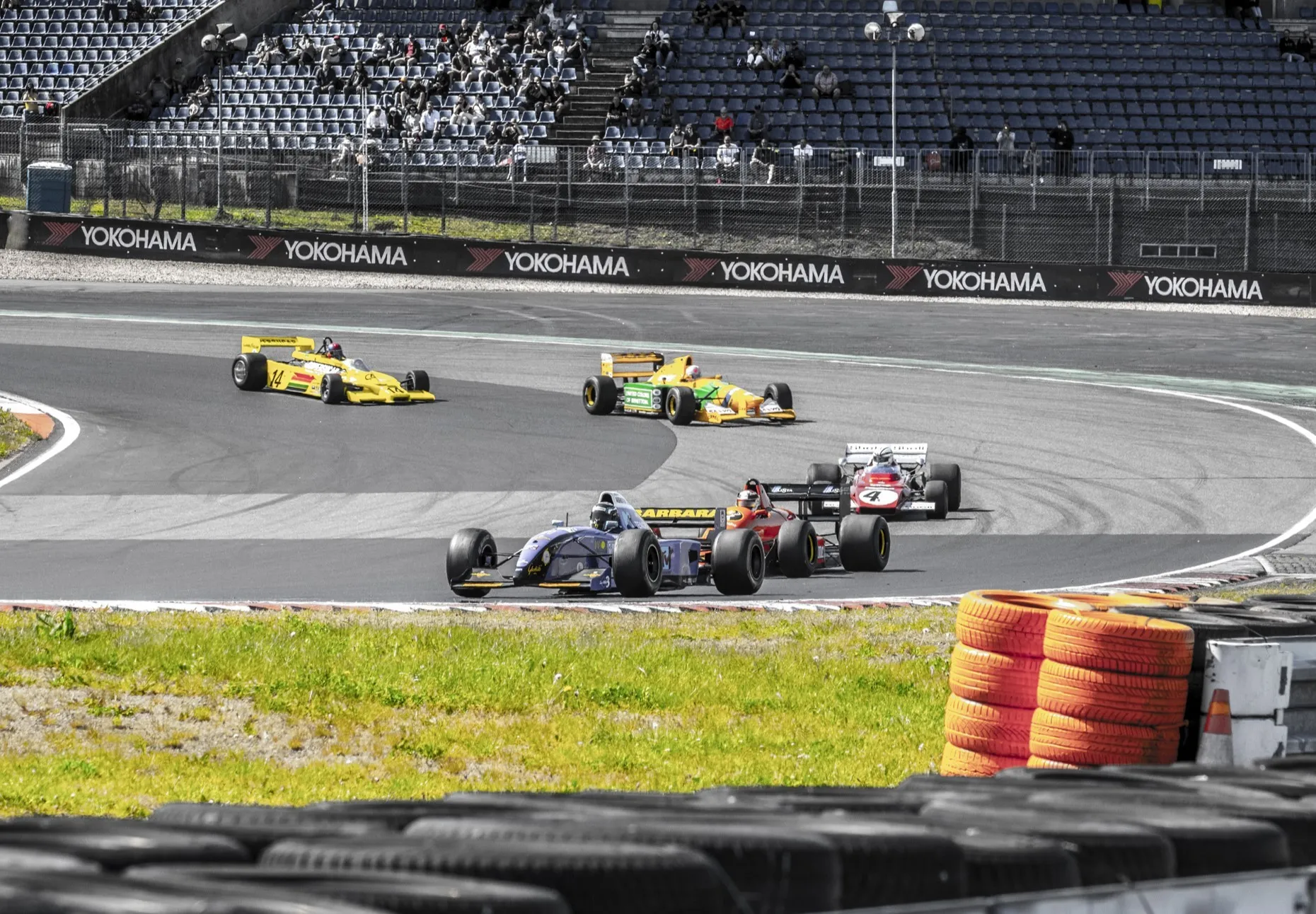Geniet van historische F1-bolides tijdens de TABAC Classic GP
