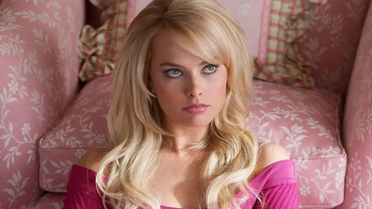 Margot Robbie moest en zal naakt tijdens iconische scene van The Wolf of Wall Street