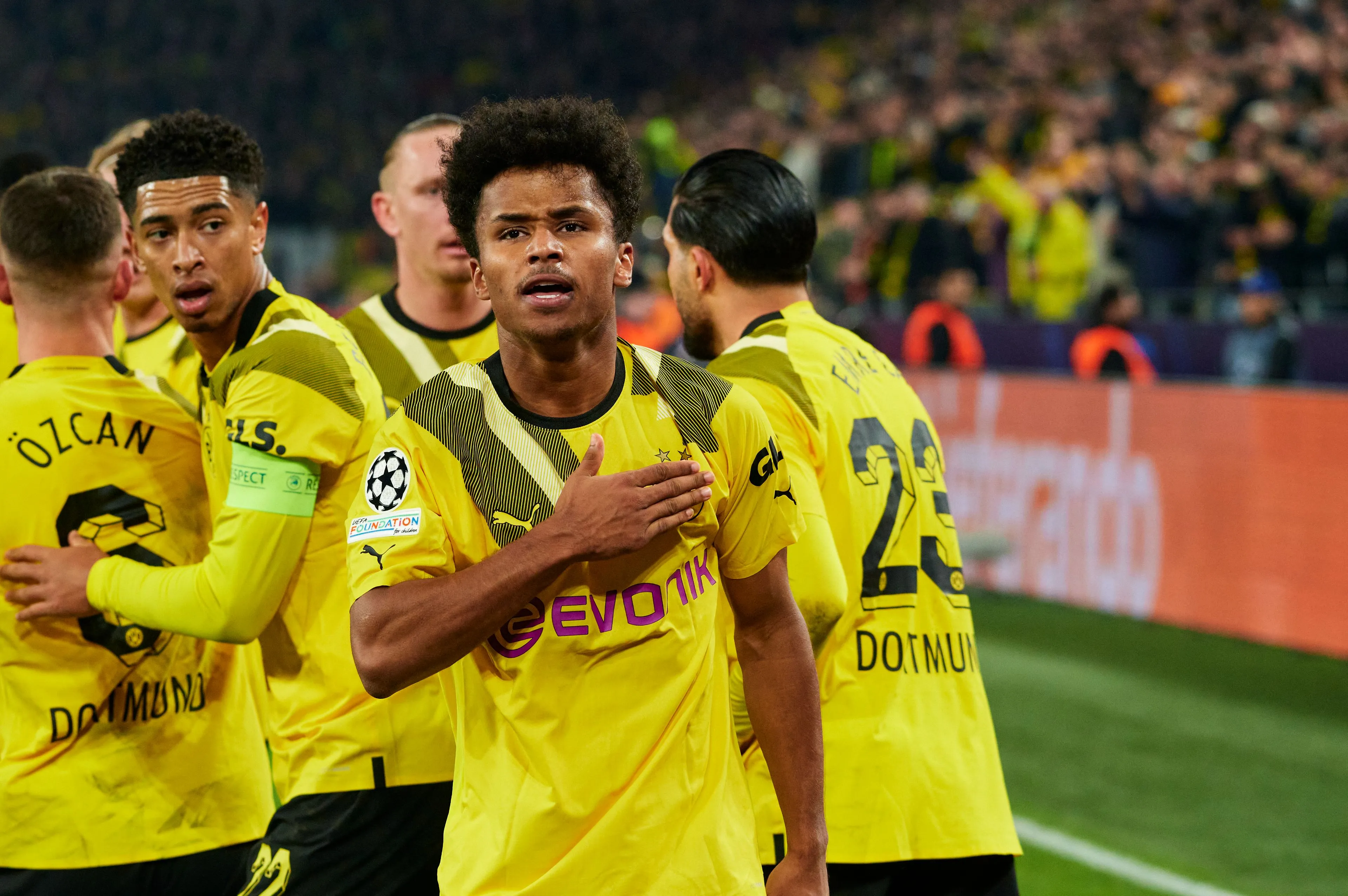Dit zijn de absurde boetes die Borussia Dortmund-spelers duizenden euro's kunnen kosten