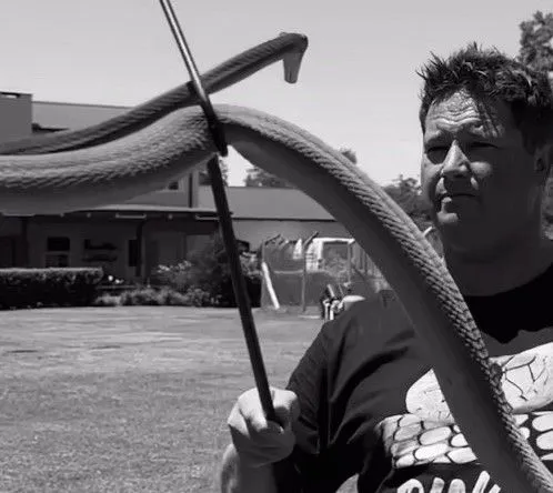 Dingo Dinkelman de wildlife warrior en YouTube-icoon, overleden na slangenbeet