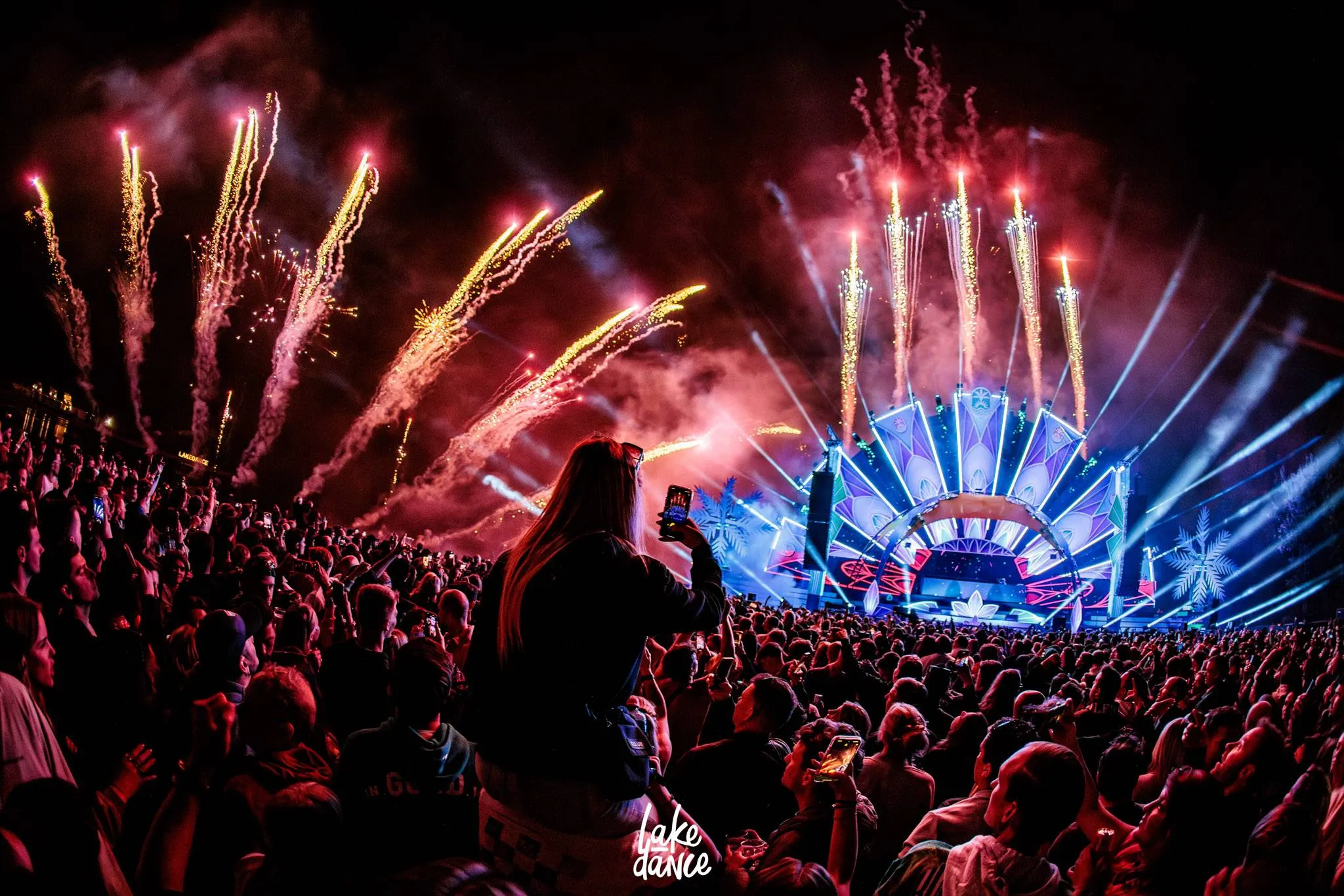 2025-05-17-Lakedance_Mainstage-KLEURSTOF-LRWM-179-JoepvanDijk
