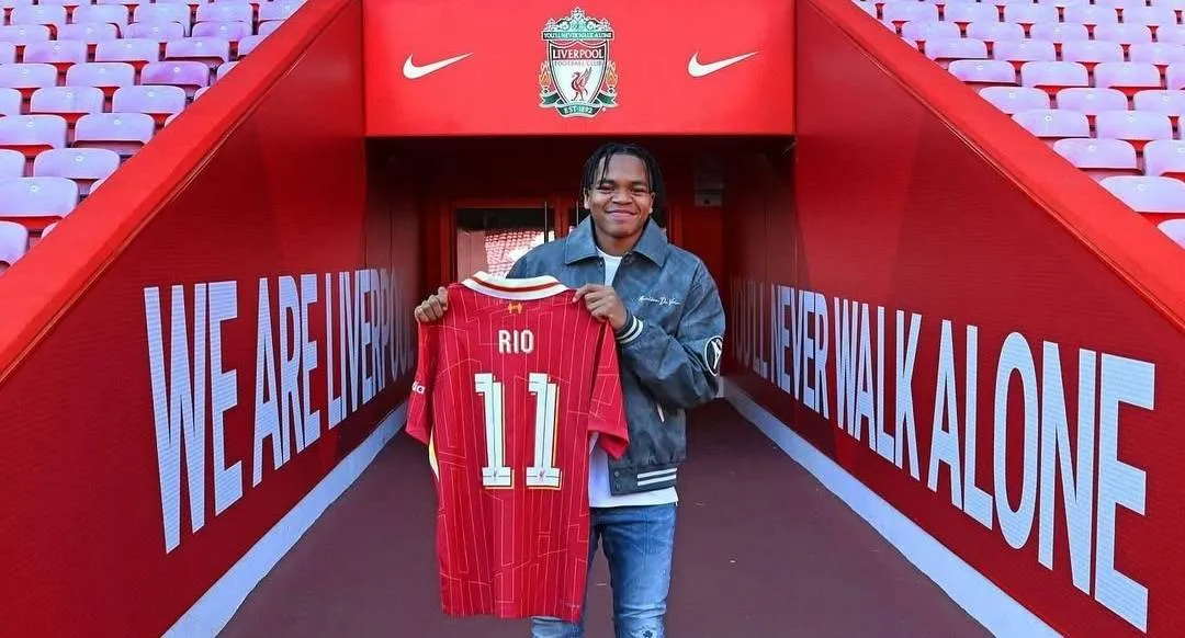 Delighted to sign for @liverpoolfc YNWA⚽️🙏🏾❤️