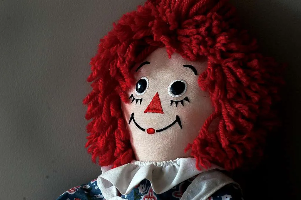 raggedy-ann-007f92-1024