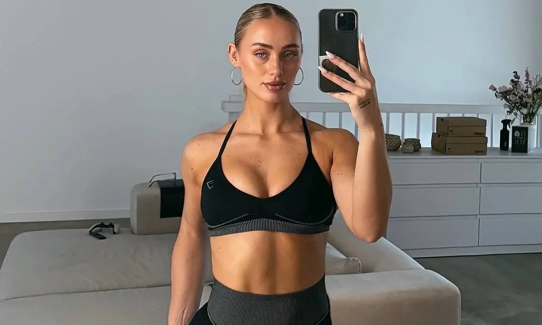 Feeling like I’m part of totally spice in this fit, and I’m here for it 💗Code Guusje10 to save