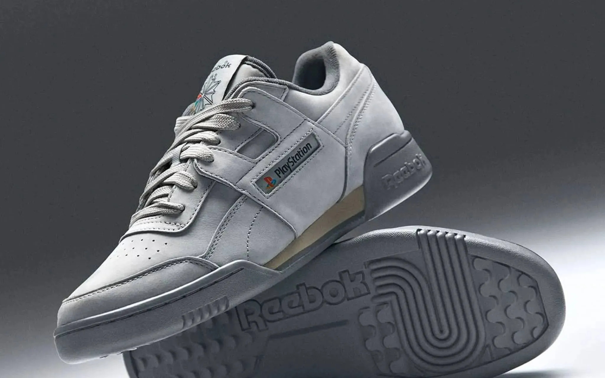 PLAYSTATION-REEBOK-1