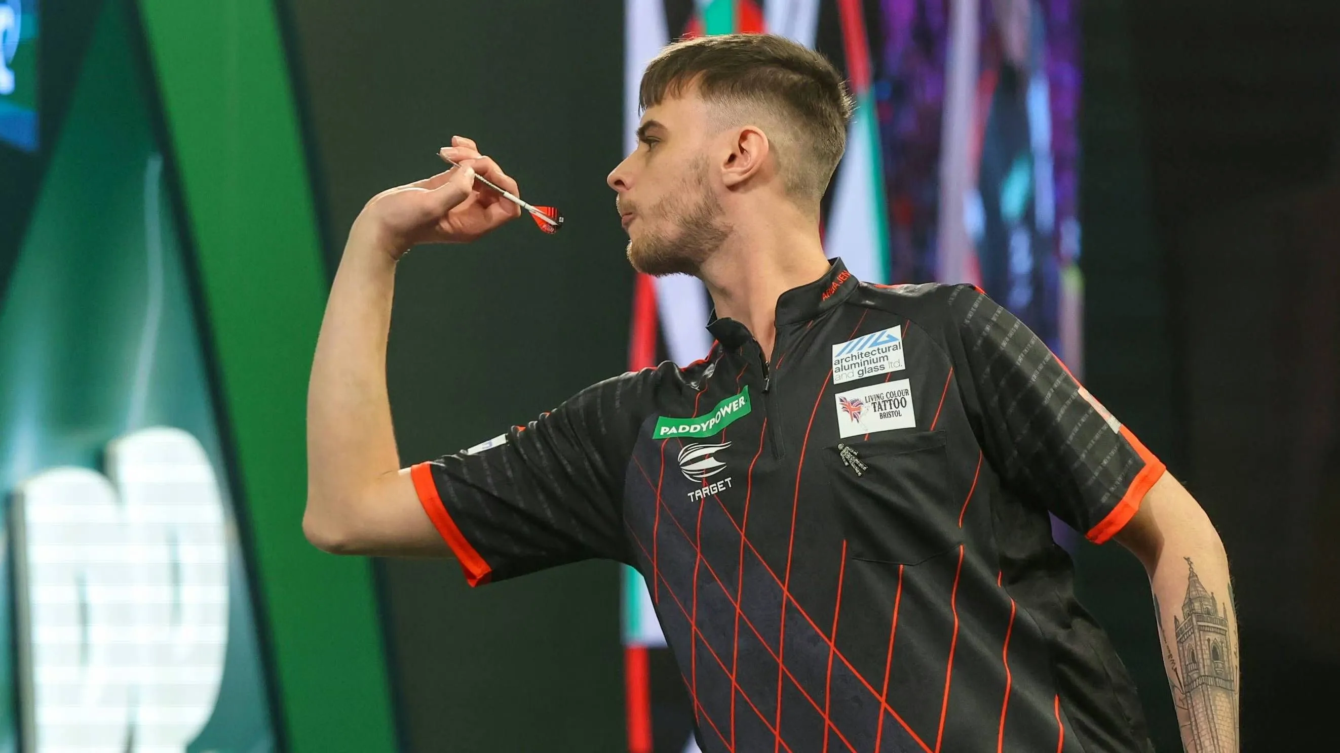 5562da37-6b01-463f-9349-c215800c1c1a