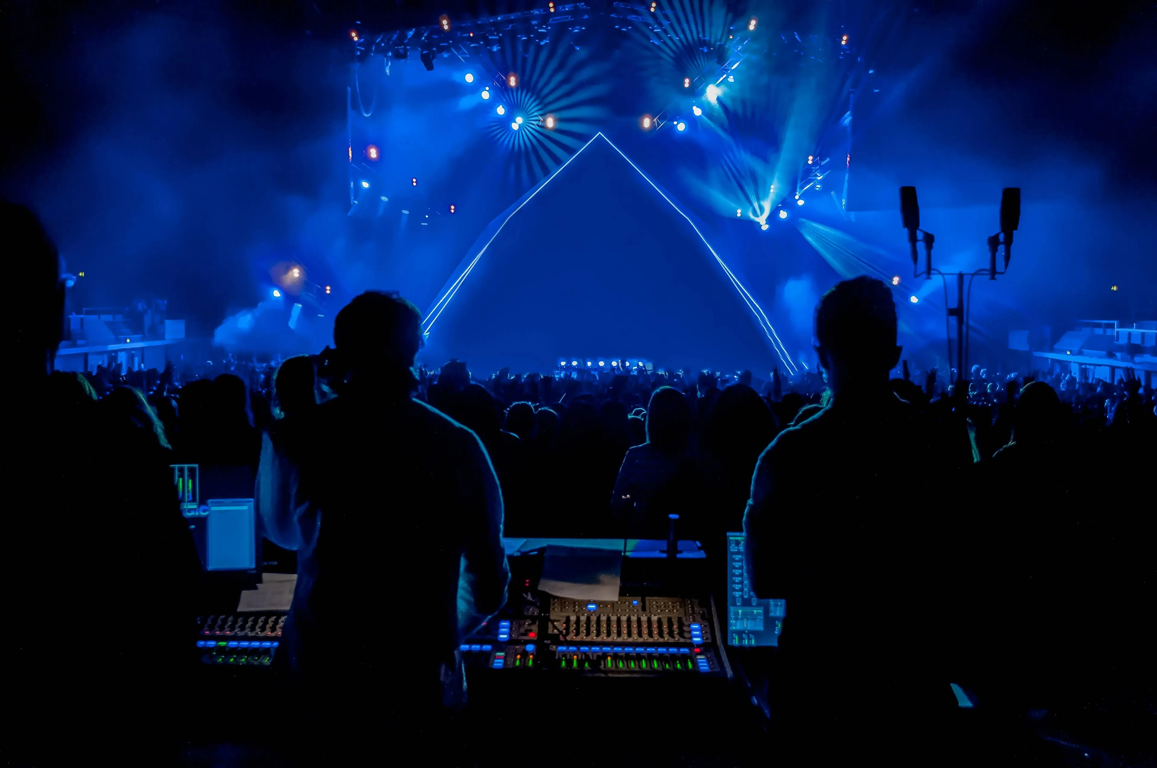 Depositphotos_32091975_XL