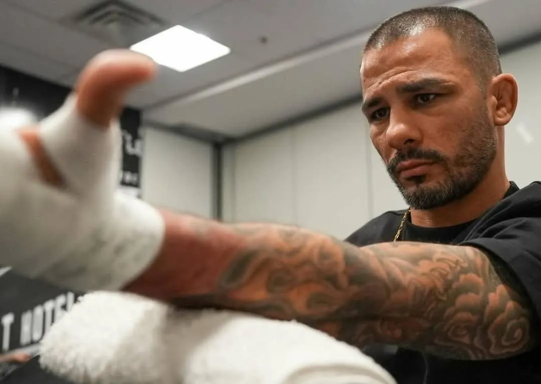 “Prefiro ser o errado que persiste do que o certo que desistiu” @filiperet 🙌💪